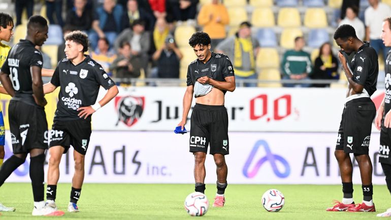 La Louvière Still Winless After 4-0 Defeat at Sint-Truiden